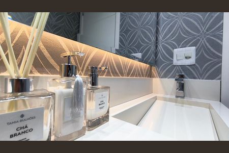 Apartamento à venda com 215m², 3 quartos e 3 vagasLavabo