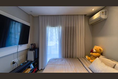 Apartamento à venda com 215m², 3 quartos e 3 vagasSuíte 2