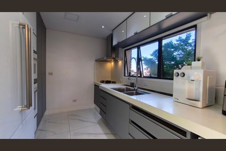 Apartamento à venda com 215m², 3 quartos e 3 vagasCozinha