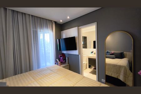Apartamento à venda com 215m², 3 quartos e 3 vagasSuíte 2