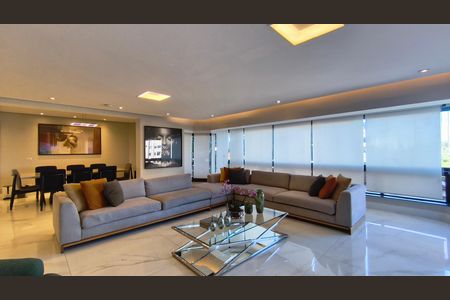 Apartamento à venda com 215m², 3 quartos e 3 vagasSala