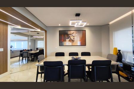 Apartamento à venda com 215m², 3 quartos e 3 vagasSala
