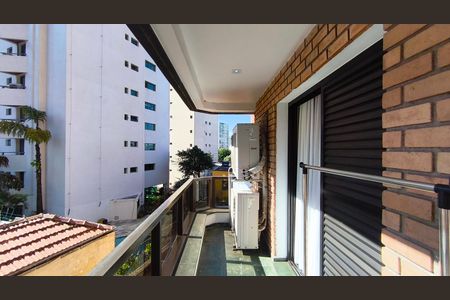 Apartamento à venda com 215m², 3 quartos e 3 vagasVaranda da Suíte