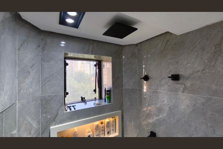 Apartamento à venda com 215m², 3 quartos e 3 vagasBanheiro da Suíte 2