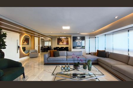 Apartamento à venda com 215m², 3 quartos e 3 vagasSala