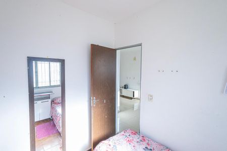 Casa para alugar com 120m², 2 quartos e 1 vaga Casa para alugar com 120m², 2 quartos e 1 vagaQuarto 1