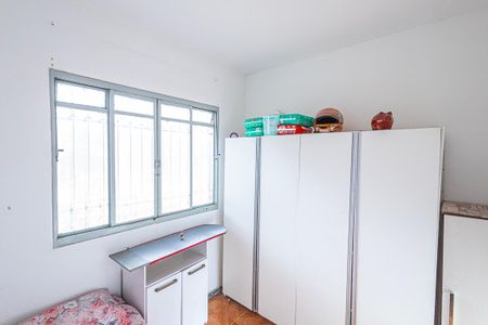 Casa para alugar com 120m², 2 quartos e 1 vaga Casa para alugar com 120m², 2 quartos e 1 vagaQuarto 1