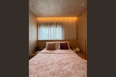 Apartamento à venda com 128m², 2 quartos e 2 vagas Apartamento à venda com 128m², 2 quartos e 2 vagasQuarto