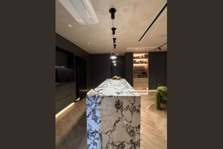 Apartamento à venda com 128m², 2 quartos e 2 vagas Apartamento à venda com 128m², 2 quartos e 2 vagasSala