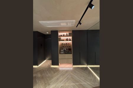 Apartamento à venda com 128m², 2 quartos e 2 vagas Apartamento à venda com 128m², 2 quartos e 2 vagasSala