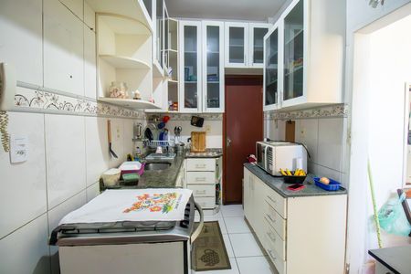 Apartamento à venda com 95m², 3 quartos e sem vaga Apartamento à venda com 95m², 3 quartos e sem vagaCozinha