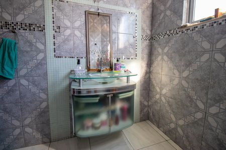Banheiro de apartamento à venda com 3 quartos, 95m² em Bonsucesso, Rio de Janeiro