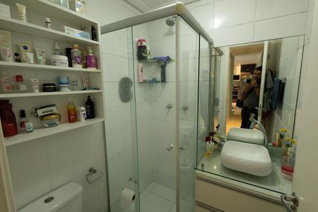Apartamento para alugar com 45m², 2 quartos e 1 vaga Apartamento para alugar com 45m², 2 quartos e 1 vagaBanheiro
