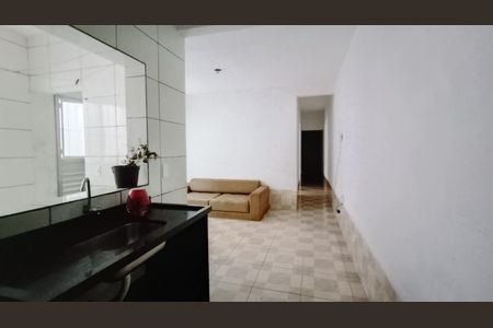 Cozinha de casa para alugar com 2 quartos, 48m² em Cidade Miguel Badra, Suzano