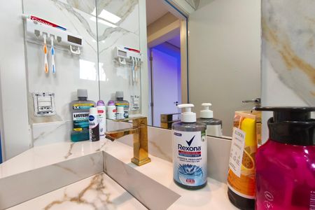 Apartamento à venda com 41m², 2 quartos e 1 vaga Apartamento à venda com 41m², 2 quartos e 1 vagaBanheiro