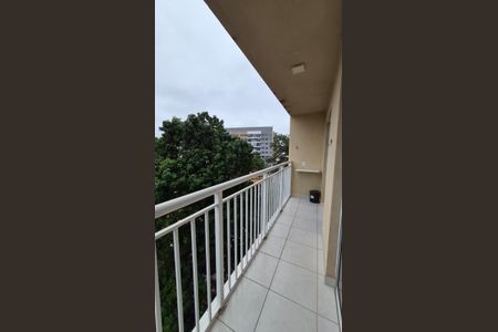 Studio à venda com 32m², 1 quarto e sem vaga Studio à venda com 32m², 1 quarto e sem vagaVaranda