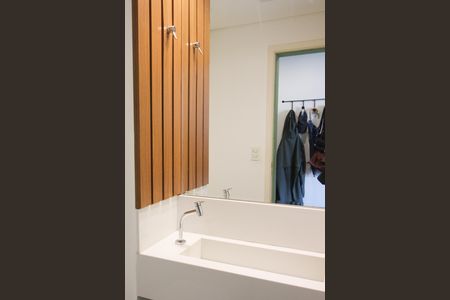 Apartamento à venda com 66m², 1 quarto e 1 vaga Apartamento à venda com 66m², 1 quarto e 1 vagaLavabo