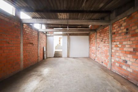 Garagem de casa para alugar com 2 quartos, 94m² em Americanópolis, São Paulo