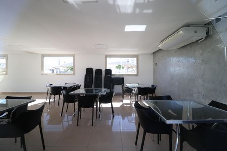 Apartamento para alugar com 44m², 2 quartos e 1 vagaÁrea comum - Salão de festas
