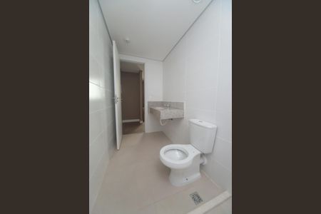 banheiro suite lado B de kitnet/studio à venda com 2 quartos, 95m² em Santa Lúcia, Belo Horizonte