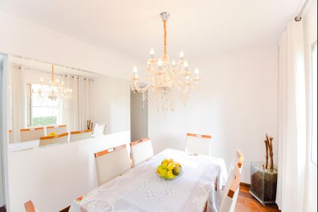 Apartamento à venda com 76m², 3 quartos e 1 vagaSala de Jantar