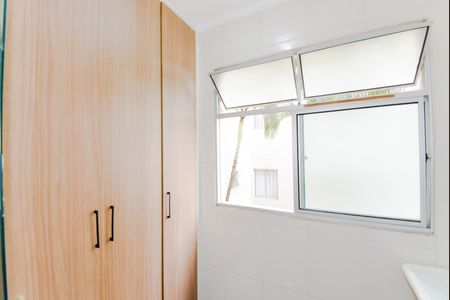 Apartamento à venda com 76m², 3 quartos e 1 vagaÁrea de Serviço