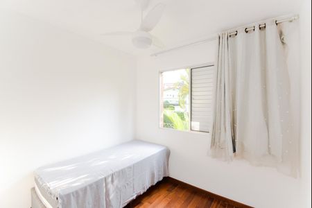 Apartamento à venda com 76m², 3 quartos e 1 vagaQuarto 2