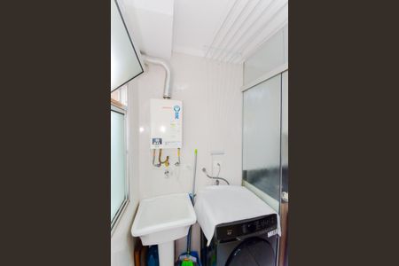 Apartamento à venda com 76m², 3 quartos e 1 vagaÁrea de Serviço