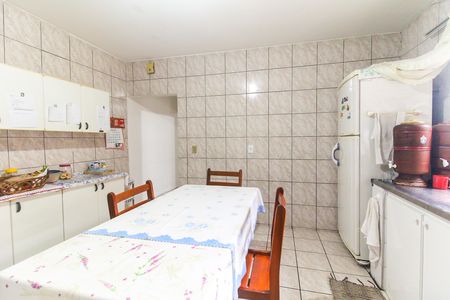 Cozinha de casa à venda com 3 quartos, 120m² em Limoeiro, São Paulo