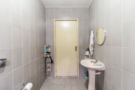 Banheiro 2 de casa à venda com 3 quartos, 120m² em Limoeiro, São Paulo
