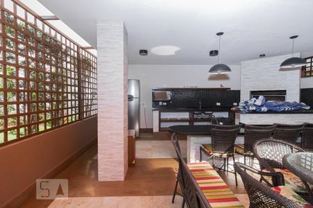 Apartamento à venda com 123m², 3 quartos e 3 vagasChurrasqueira