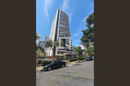 Apartamento à venda com 123m², 3 quartos e 3 vagasFachada