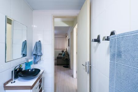 Apartamento para alugar com 47m², 2 quartos e 1 vaga Apartamento para alugar com 47m², 2 quartos e 1 vagaBanheiro