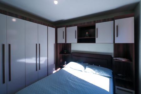 Quarto 1 de apartamento para alugar com 2 quartos, 47m² em Jardim Bandeirante, Diadema