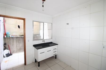 Casa para alugar com 60m², 2 quartos e 1 vagaCozinha