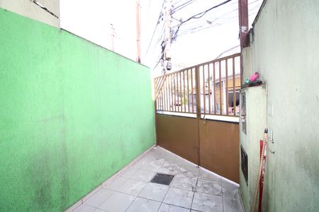 Garagem de casa para alugar com 2 quartos, 60m² em Jardim Nossa Senhora do Carmo, São Paulo