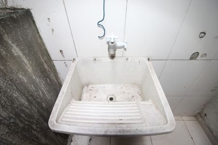 Casa para alugar com 60m², 2 quartos e 1 vagaÁrea de Serviço