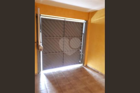 Casa à venda com 4 quartos, 300m² em Jardim Tiete, São Paulo