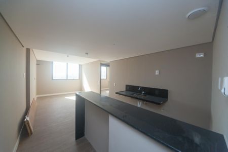 sala / cozinha lado A de kitnet/studio à venda com 2 quartos, 163m² em Santa Lúcia, Belo Horizonte
