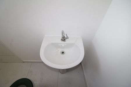 Banheiro de kitnet/studio para alugar com 1 quarto, 35m² em Casa Verde, São Paulo