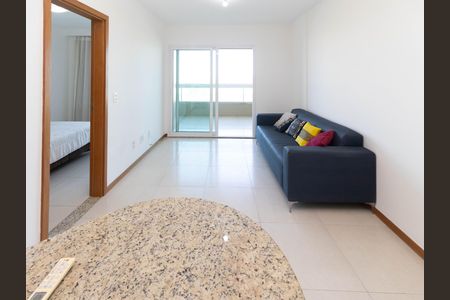 Apartamento para alugar com 1 quarto, 58m² em Patamares, Salvador