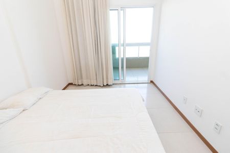 Apartamento para alugar com 1 quarto, 58m² em Patamares, Salvador