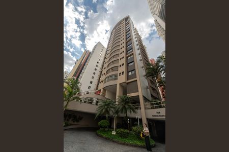 Apartamento para alugar com 50m², 1 quarto e 1 vagaFachada
