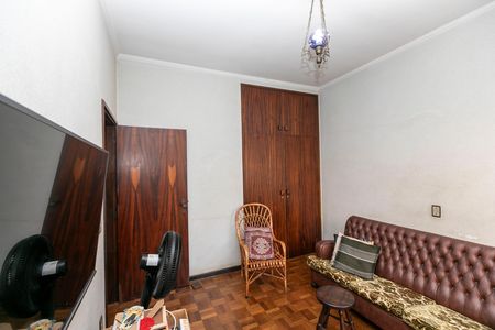 Casa para alugar com 200m², 4 quartos e 3 vagas Casa para alugar com 200m², 4 quartos e 3 vagasQuarto 1