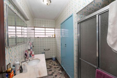 Casa para alugar com 200m², 4 quartos e 3 vagas Casa para alugar com 200m², 4 quartos e 3 vagasBanheiro Social