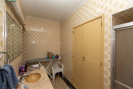 Casa para alugar com 200m², 4 quartos e 3 vagas Casa para alugar com 200m², 4 quartos e 3 vagasBanheiro - Suíte