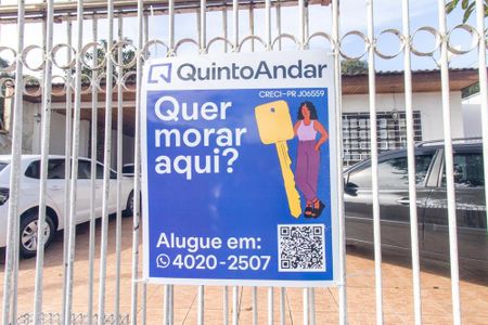 Placa de apartamento para alugar com 4 quartos, 140m² em Portão, Curitiba