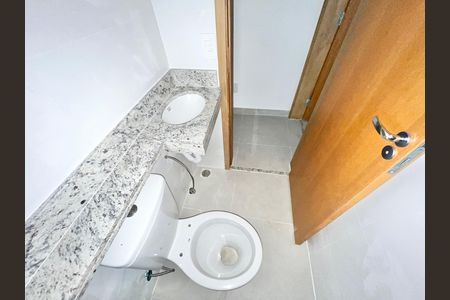 Apartamento para alugar com 28m², 1 quarto e sem vaga Apartamento para alugar com 28m², 1 quarto e sem vagaBanheiro