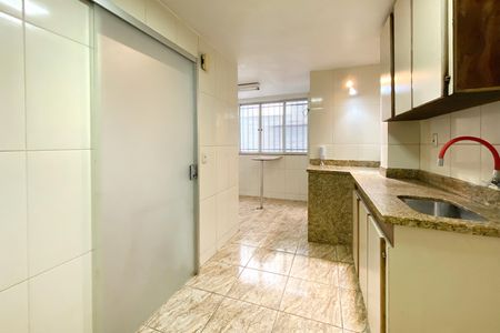 Apartamento para alugar com 139m², 3 quartos e 1 vagaCozinha