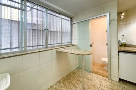 Apartamento para alugar com 139m², 3 quartos e 1 vagaÁrea de Serviço
